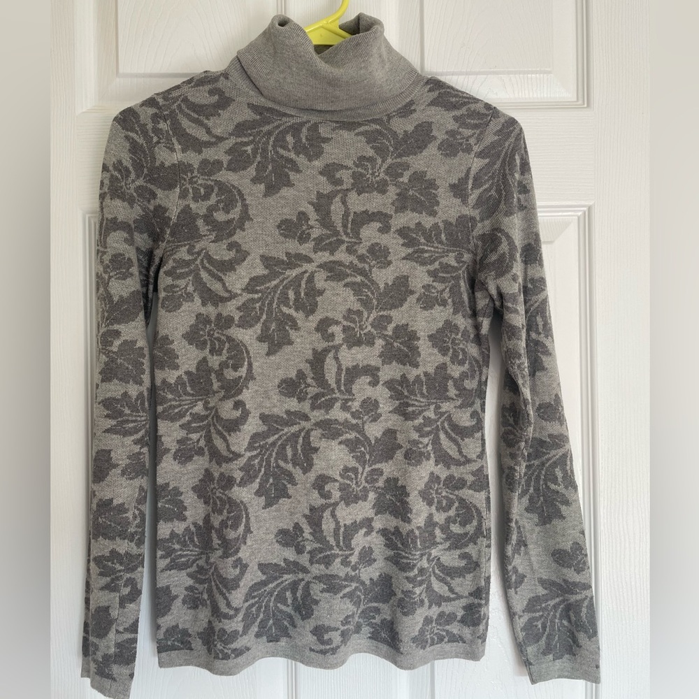 Ann Taylor Turtleneck Sweater Gray Floral XS